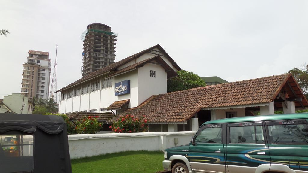 Beach Heritage Hotel Calecute Exterior foto